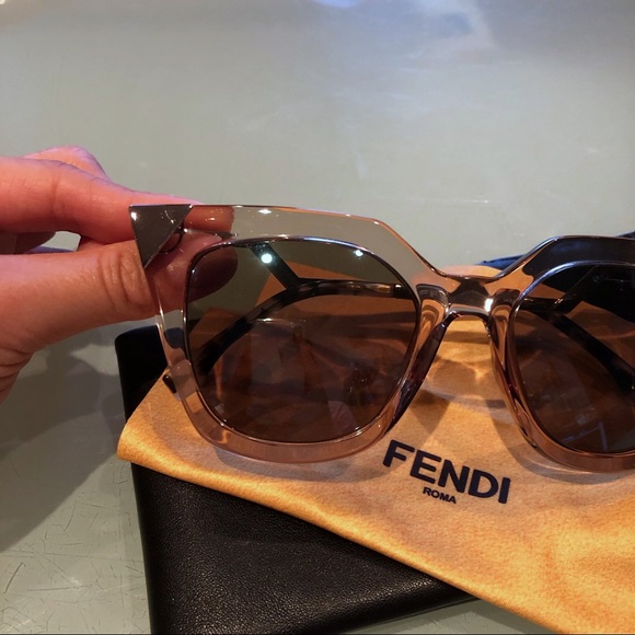 Fendi 52mm Cat Eye Sunglasses Iridia Dove Grey - Picture 8 of 8